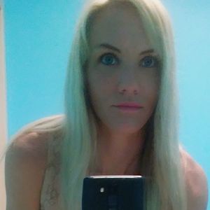 Meet your Posher, Candace